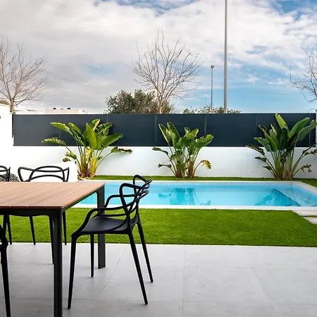 Apartament Golf And Pool Experience *